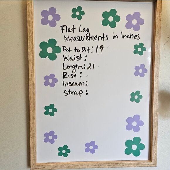 Wildfox Cropped Sweatshirt - Picture 7 of 7